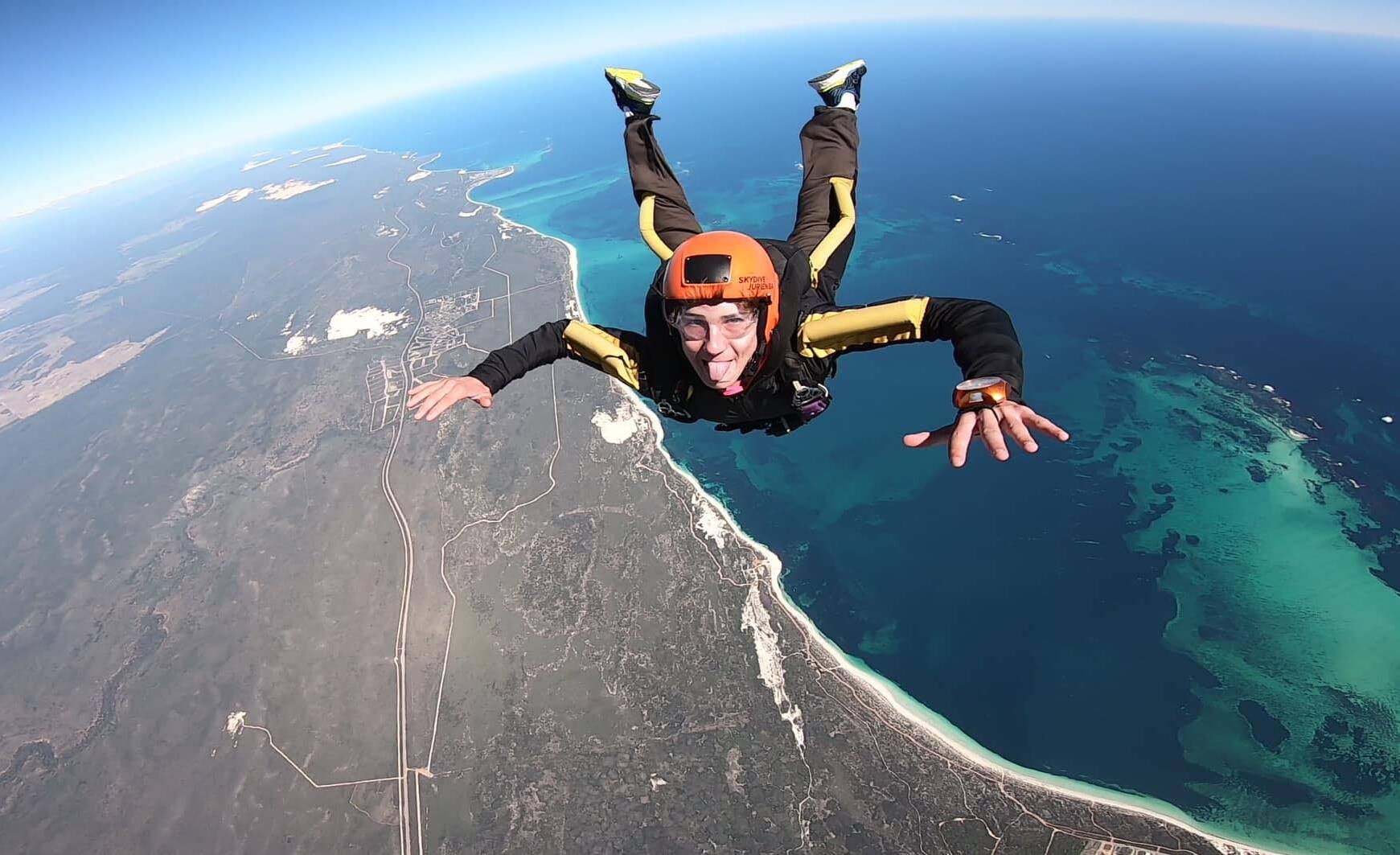Sam Sieracki skydiving